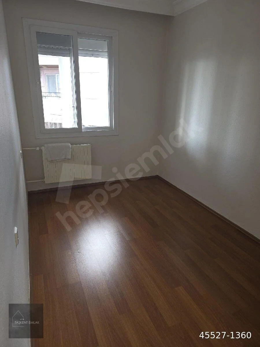 ATATÜRK MAHALLESİ HÜRRİYET CADDESİ ALT SOKAĞINDA 2.KAT DOĞALGAZLI 3+1 KİRALIK DAİRE küçük görsel 4