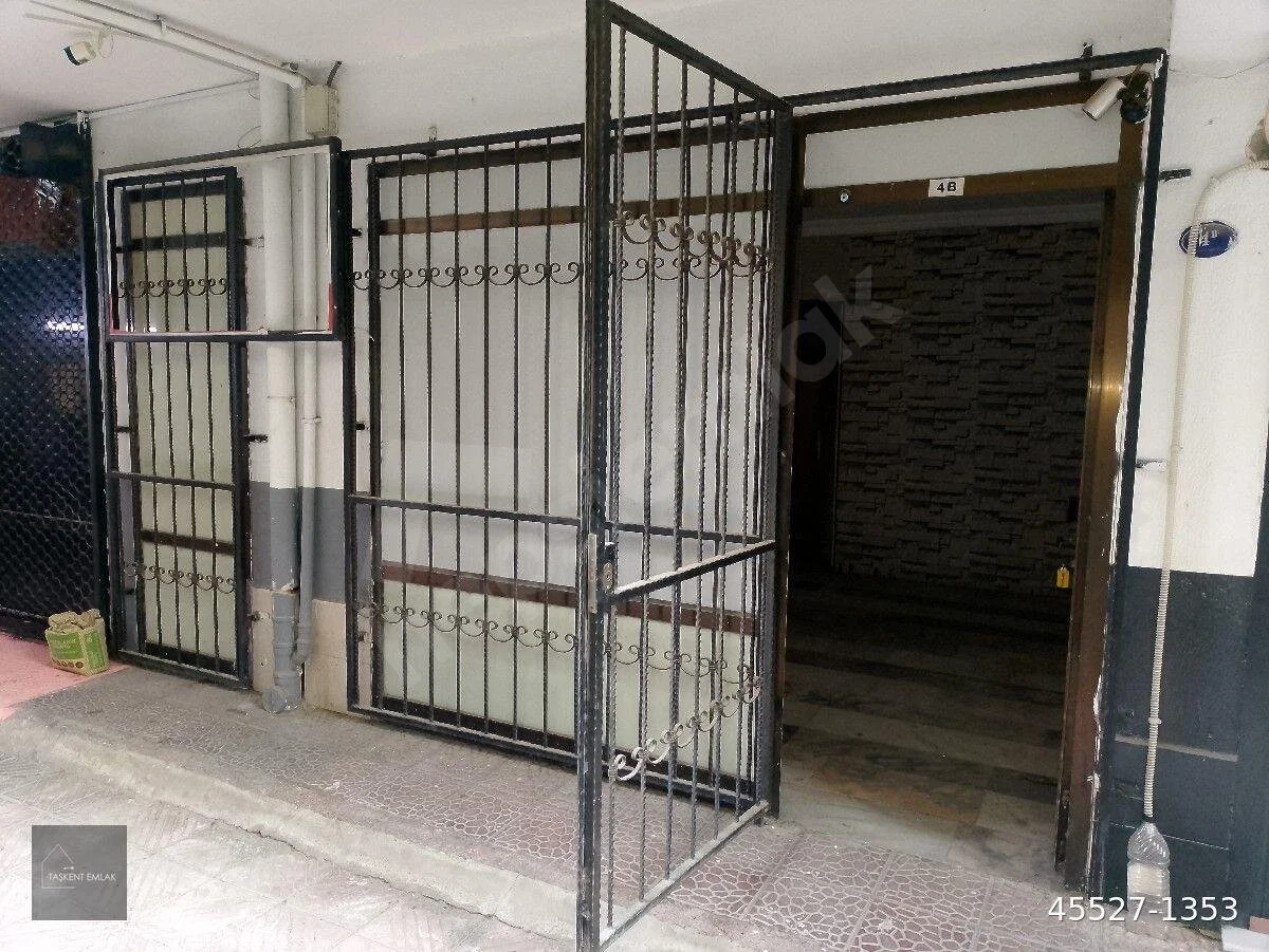 CENTRAL HOSPİTAL HASTANE YANI 20 m2 LAVABO WC VAR DEMİR KORUNAKLI KİRALIK İŞYERİ küçük görsel 6