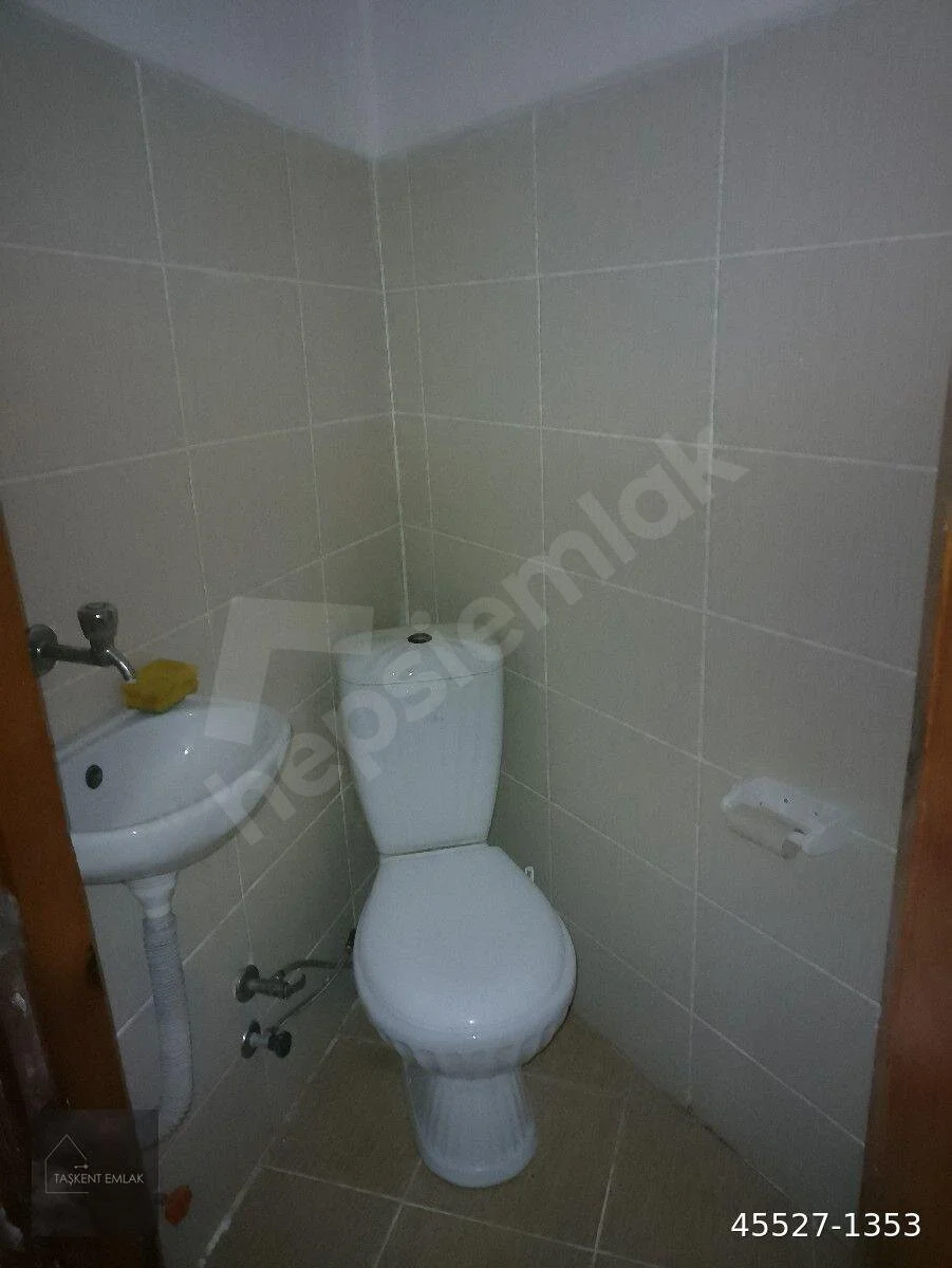 CENTRAL HOSPİTAL HASTANE YANI 20 m2 LAVABO WC VAR DEMİR KORUNAKLI KİRALIK İŞYERİ küçük görsel 11