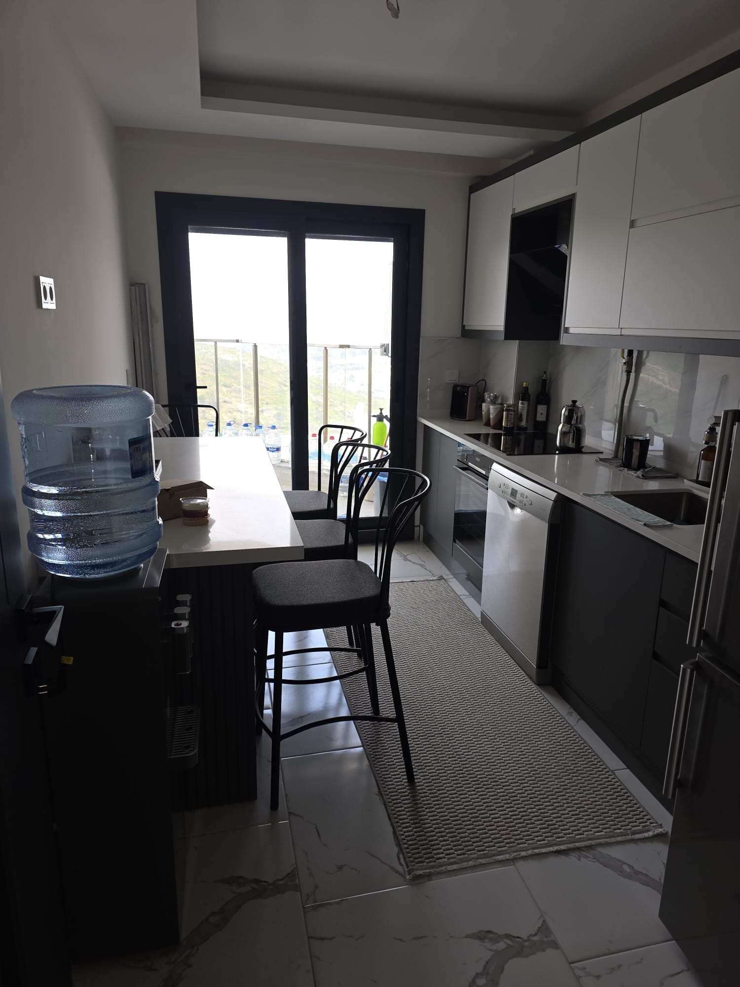 KISA SÜRELİĞİNE FIRSAT SATILIK SIFIR 3+1 DAİRE NET 105 M2 YERDEN ISITMALI EBEVEYN BANYOLUDUR