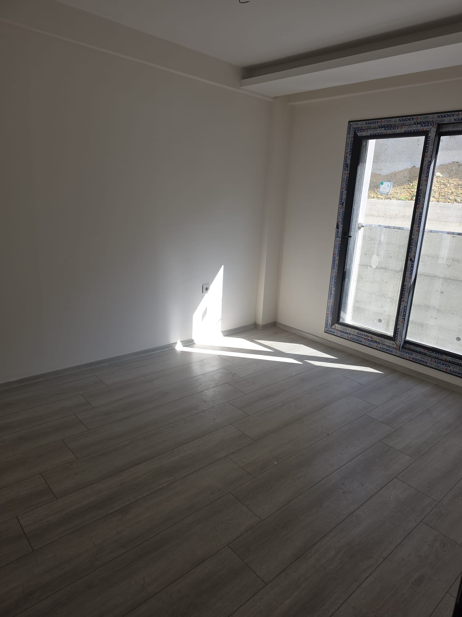KISA SÜRELİĞİNE FIRSAT SATILIK SIFIR 3+1 DAİRE NET 105 M2 YERDEN ISITMALI EBEVEYN BANYOLUDUR küçük görsel 7