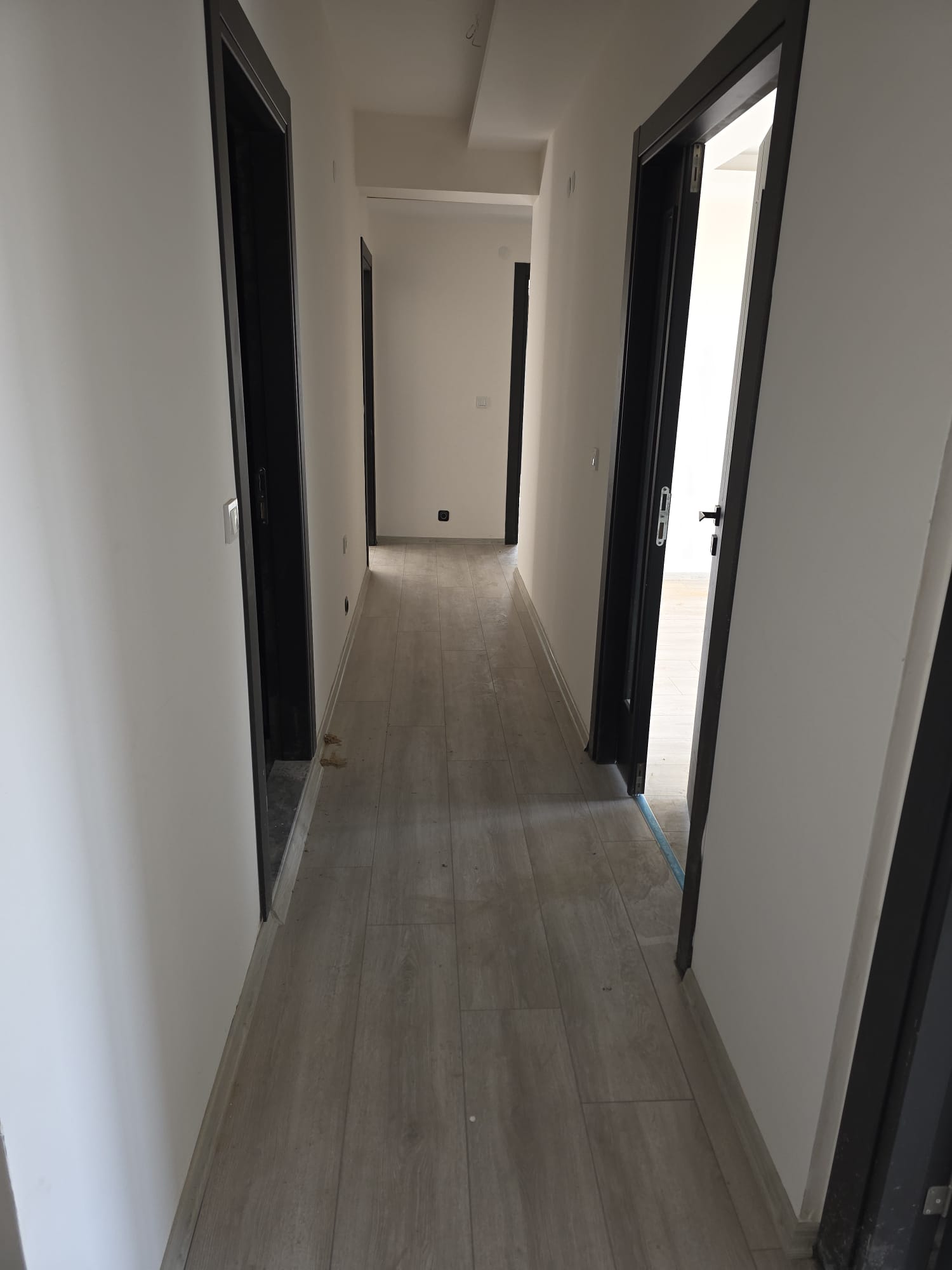 KISA SÜRELİĞİNE FIRSAT SATILIK SIFIR 3+1 DAİRE NET 105 M2 YERDEN ISITMALI EBEVEYN BANYOLUDUR küçük görsel 10
