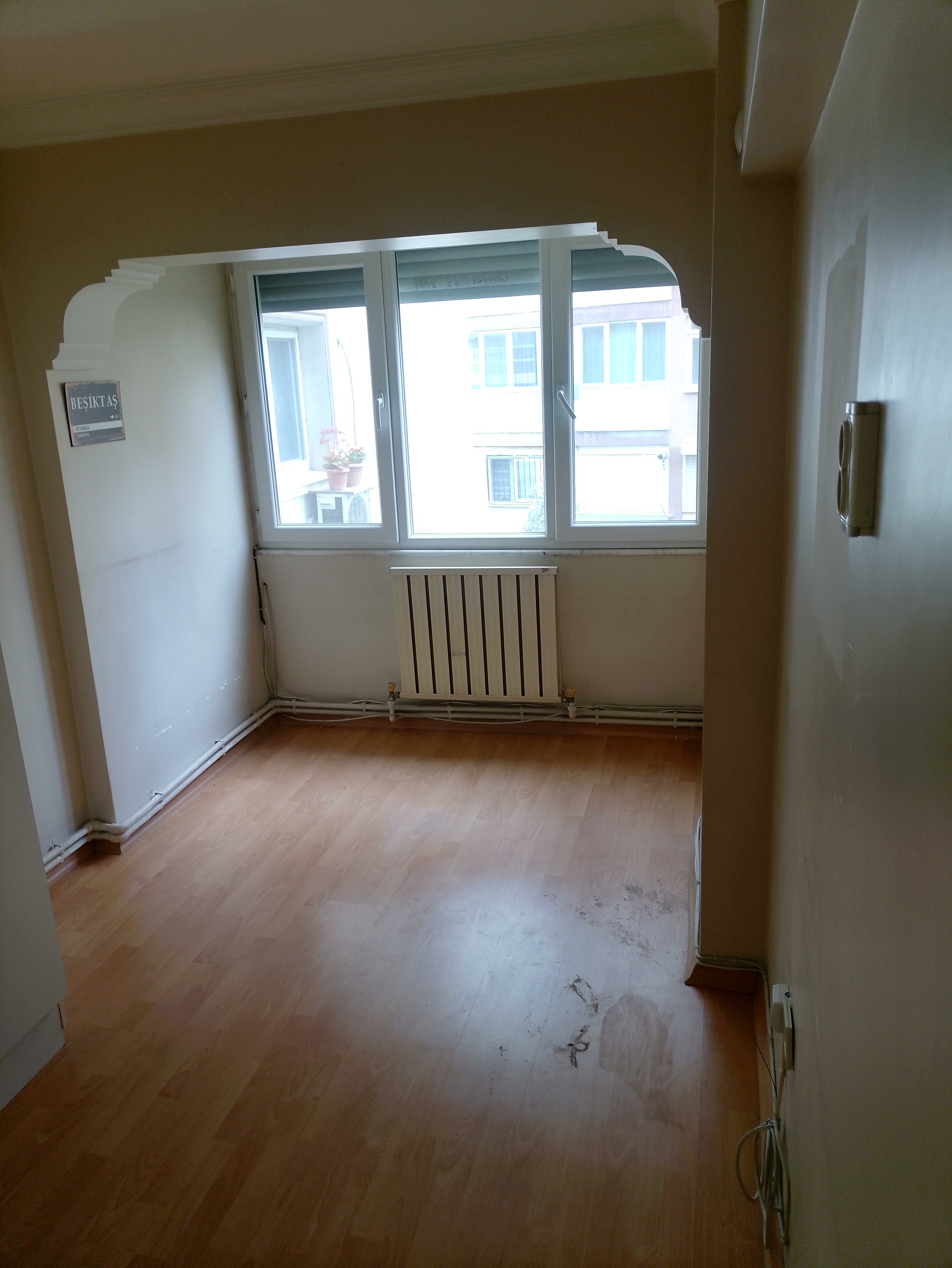AŞIK VEYSEL YAKINI TAŞKENT SİTESİNDE BÜYÜK 2+1 ARA KAT DOĞALGAZLI KİRALIK DAİRE küçük görsel 10