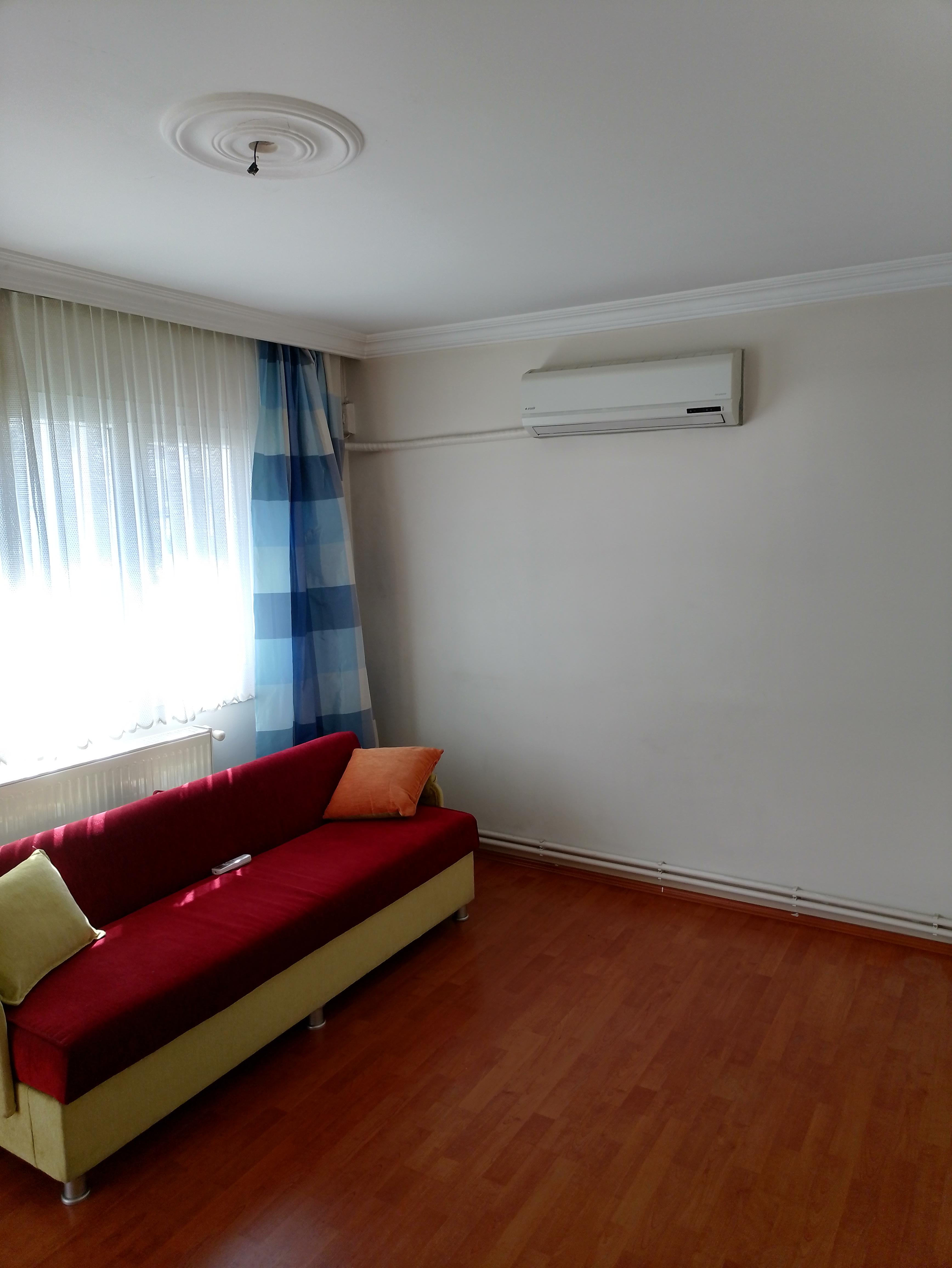 BORNOVA SINIRI AŞIK VEYSEL REKREASYON ÇOK YAKIN ARA KAT DOĞALGAZLI 3+1 DAİRE küçük görsel 7