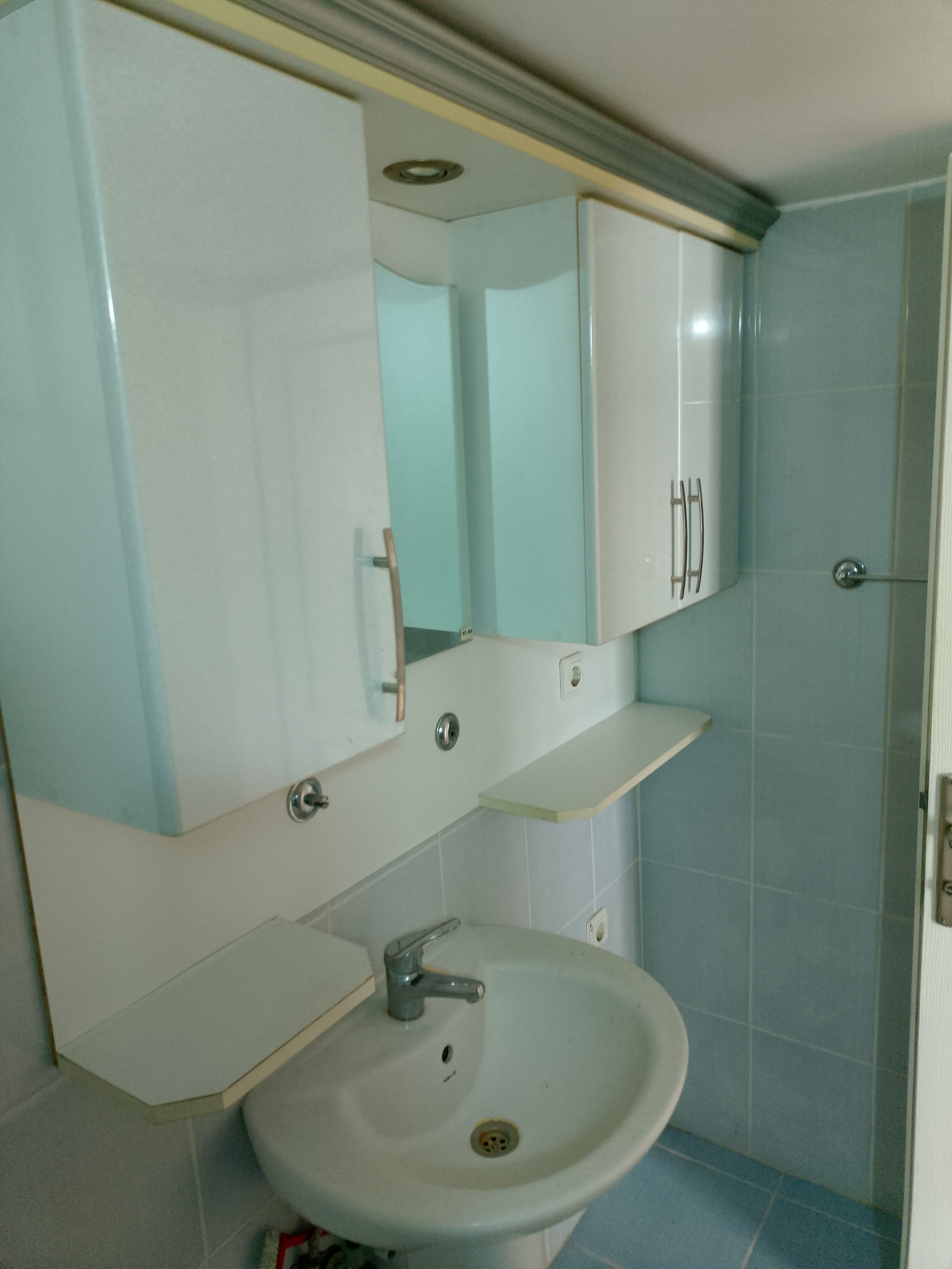 BORNOVA SINIRI AŞIK VEYSEL REKREASYON ÇOK YAKIN ARA KAT DOĞALGAZLI 3+1 DAİRE küçük görsel 16
