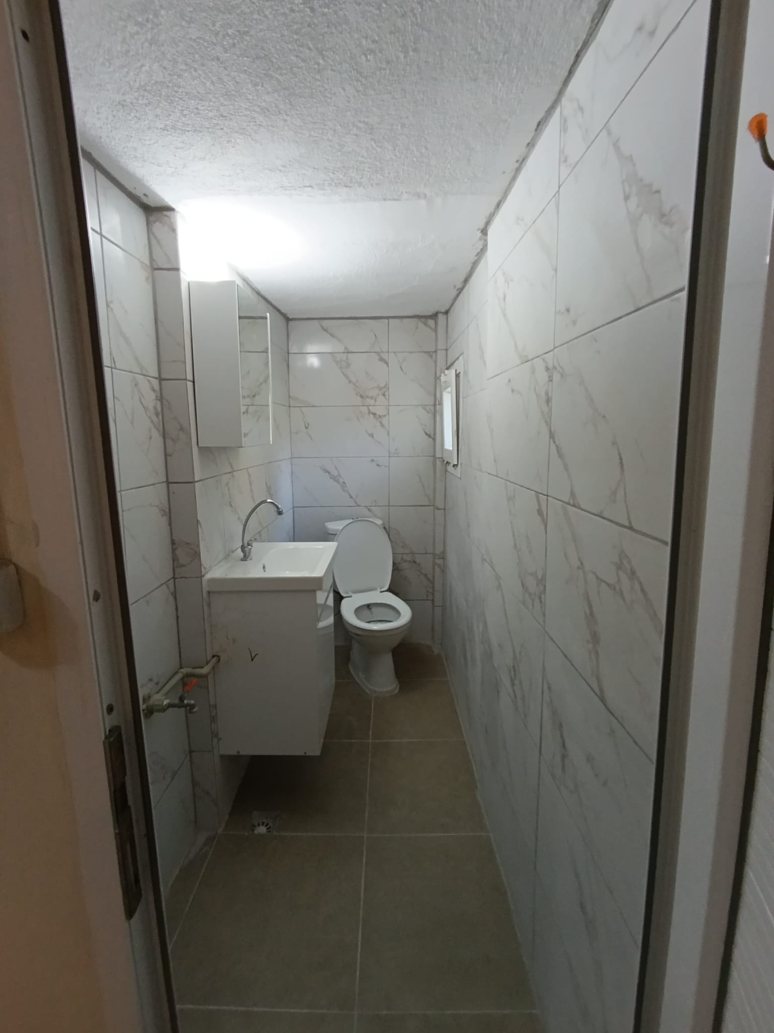 AHMETBEYLİ'DE 5+1 TRİPLEX YAZLIK 317 M2 PARSELDE 270 M2 BAHÇELİDİR GÖZLEM SİTESİNDEDİR küçük görsel 9