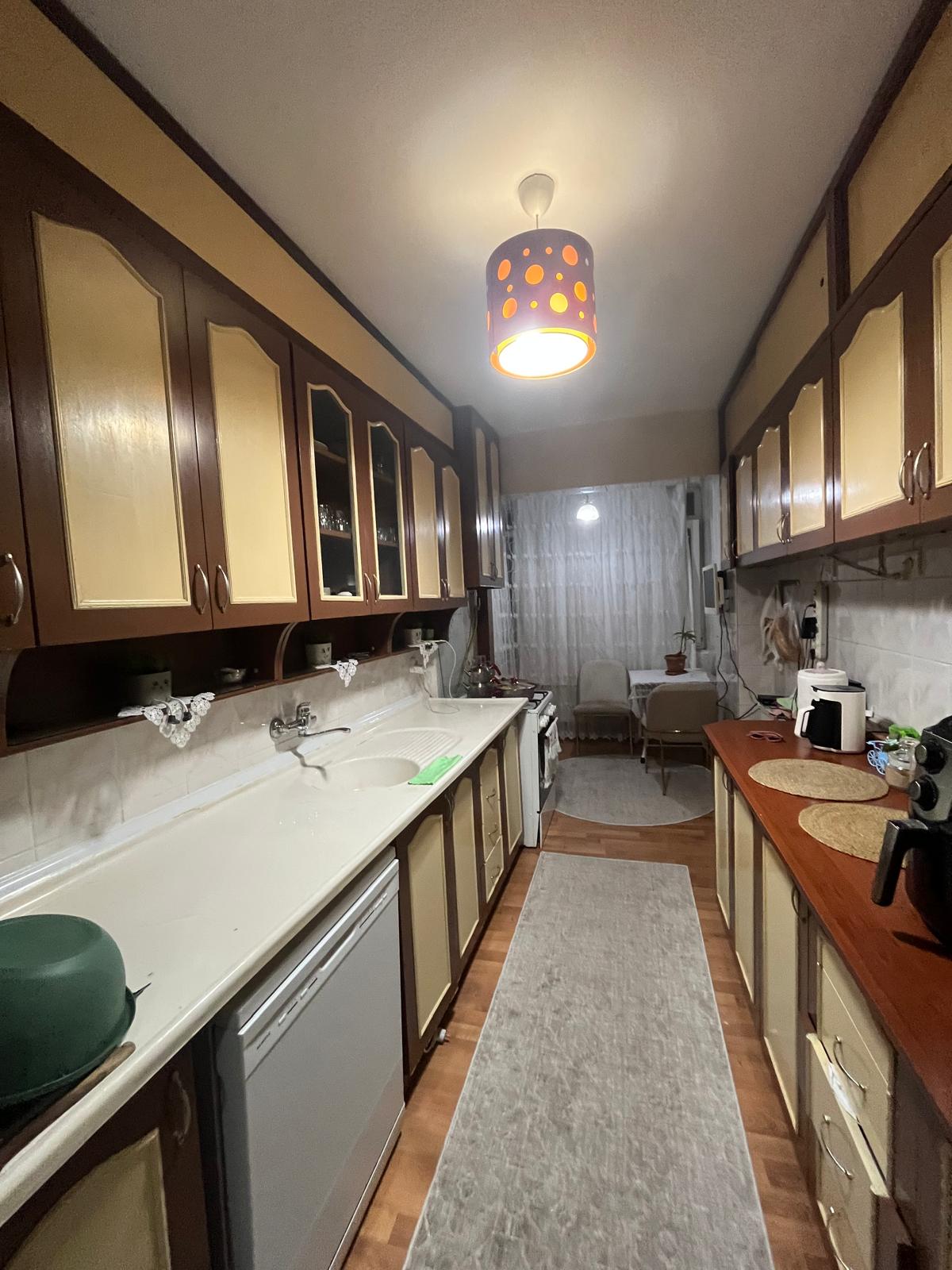 OSMANGAZİ CADDESİ GİRİŞİNDE OTOPARKLI SİTE İÇİNDE 3+1 DOĞALGAZLI DAİRE küçük görsel 5