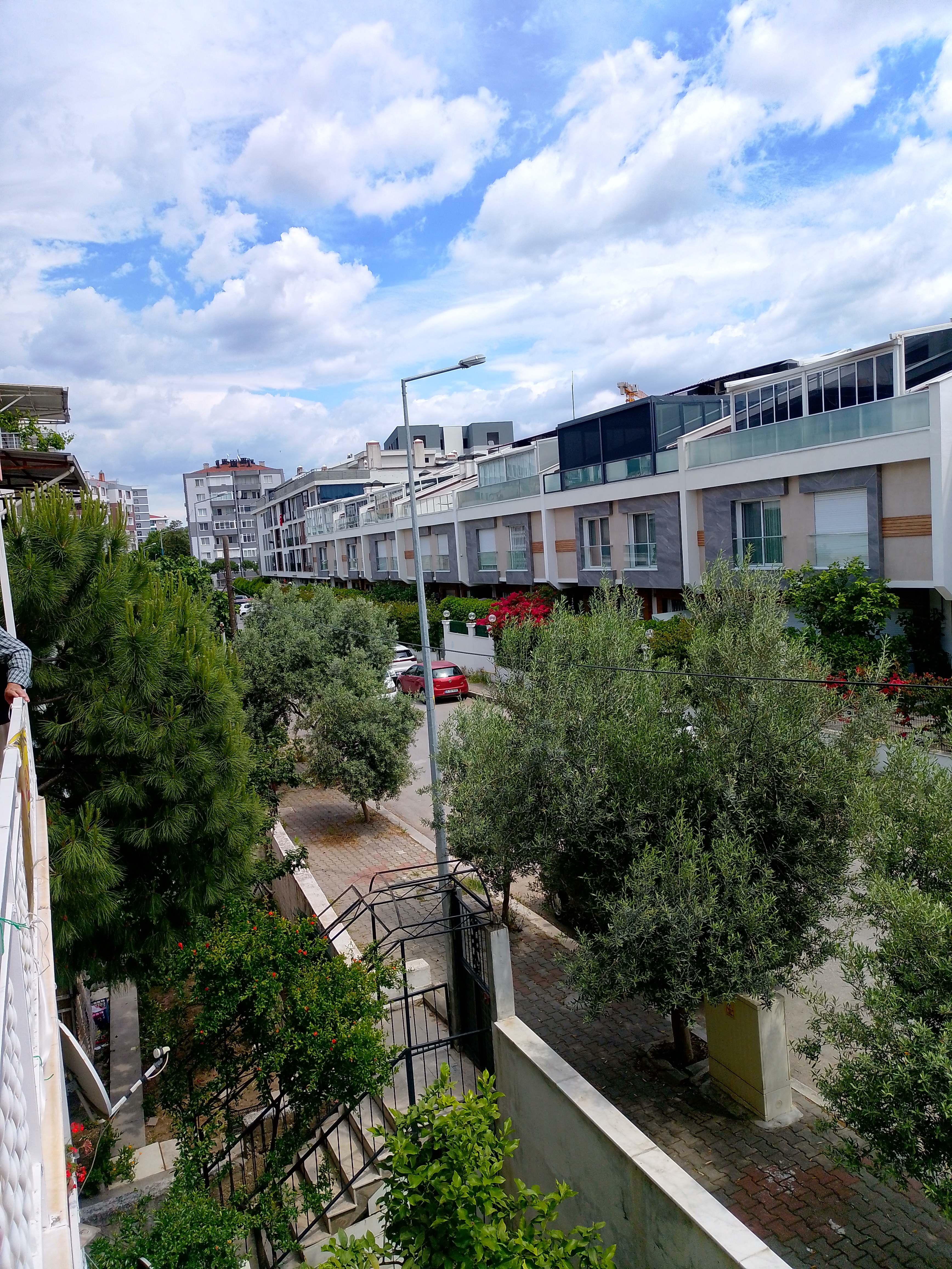 OSMANGAZİ'DE 4.KATLI BİNADA NET 168 M2 4+1 DOĞALGAZLI YAPILI DAİRE küçük görsel 16