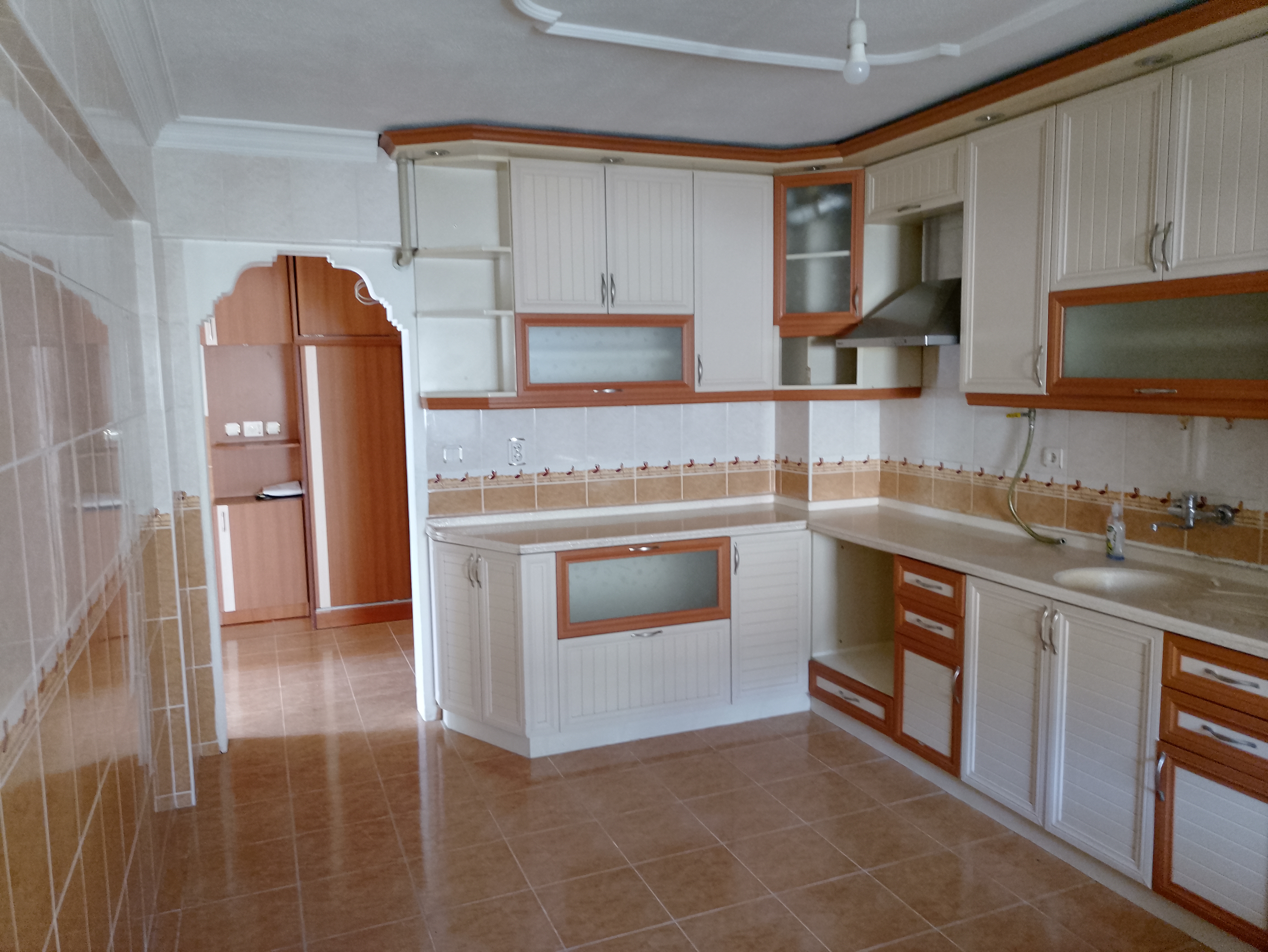 OSMANGAZİ'DE 4.KATLI BİNADA NET 168 M2 4+1 DOĞALGAZLI YAPILI DAİRE küçük görsel 5